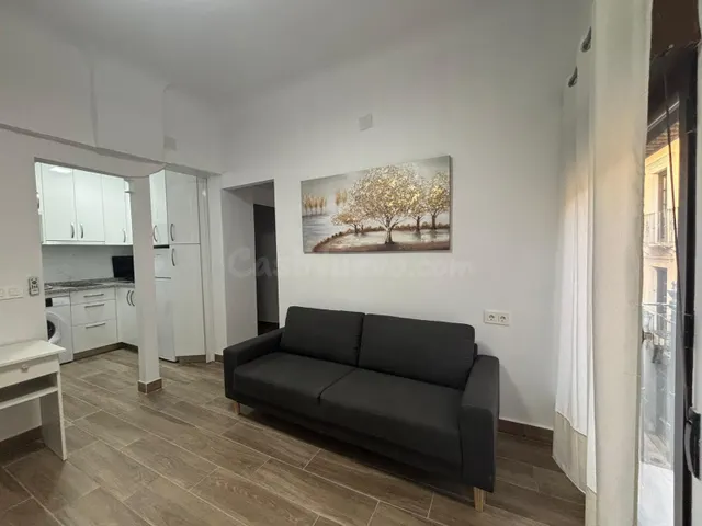 ¡Moderno Apartamento en el Corazón de Granada! ️✨ - foto 4