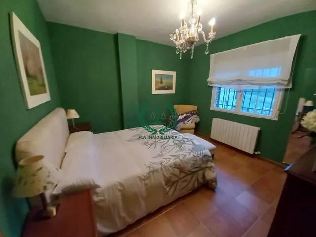 SE VENDE CHALET INDEPENDIENTE EN VENTURADA (SIERRA NORTE)  . JARDIN Y TERRAZA — 35