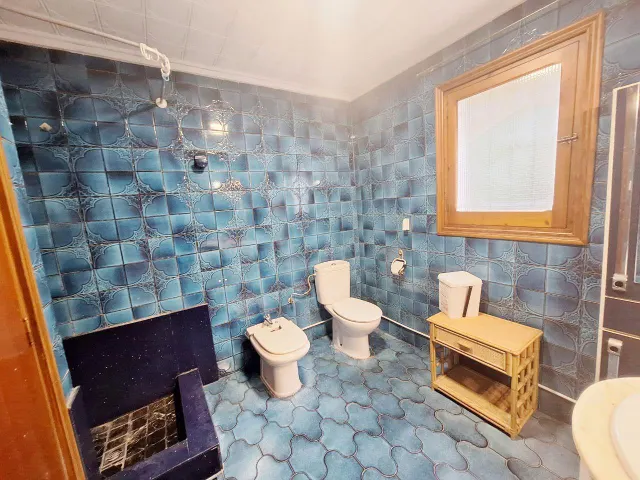 CHALET MUY AMPLIO EN LEDUA — 17