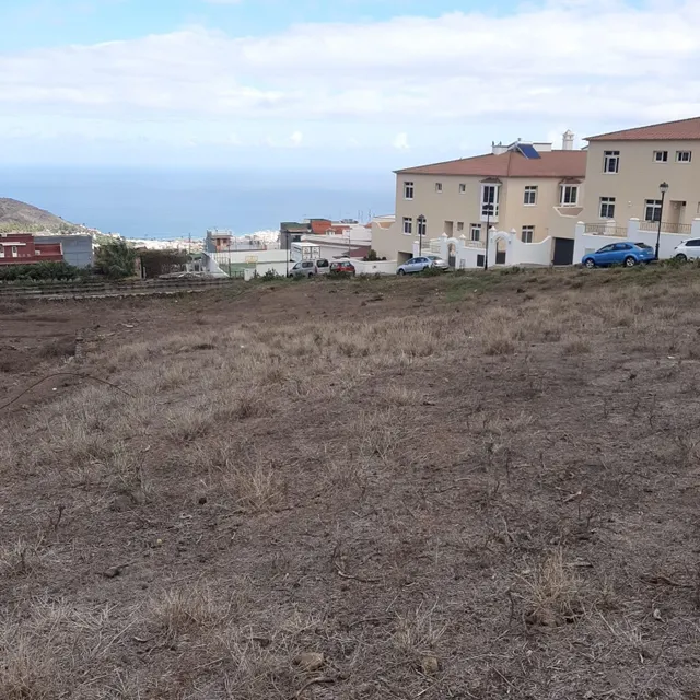 Se vende terreno en La Perdoma, La Orotava