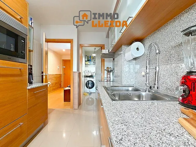 EXCLUSIVO Piso Parc de lAigua con gran terraza, parking y trastero — 9