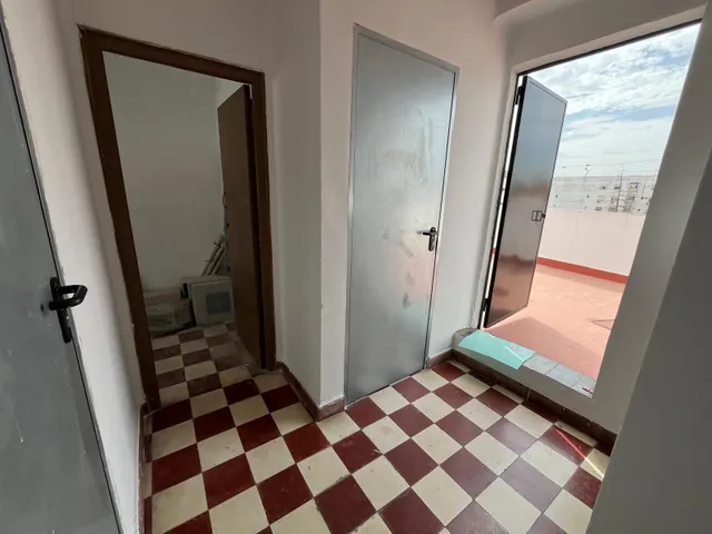 SE VENDE PISO EN EL CORAZÓN DEL PORVENIR — 34