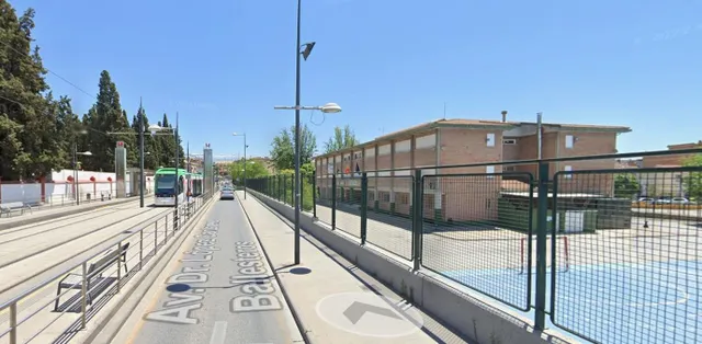 ¡¡¡¡ÁTICO CON 118 M2 DE TERRAZA JUNTO A LA PARADA DEL METRO!!!! — 31