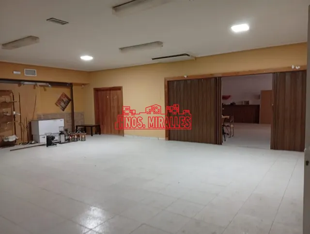 SE VENDE COMPLEJO EN ELCHE — 11