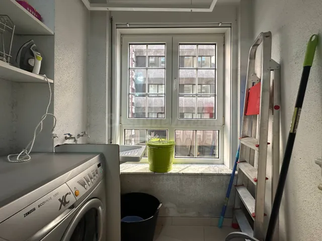 Piso de 2 habitaciones en calle Montero Ríos. Edificio del año 2000. — 21