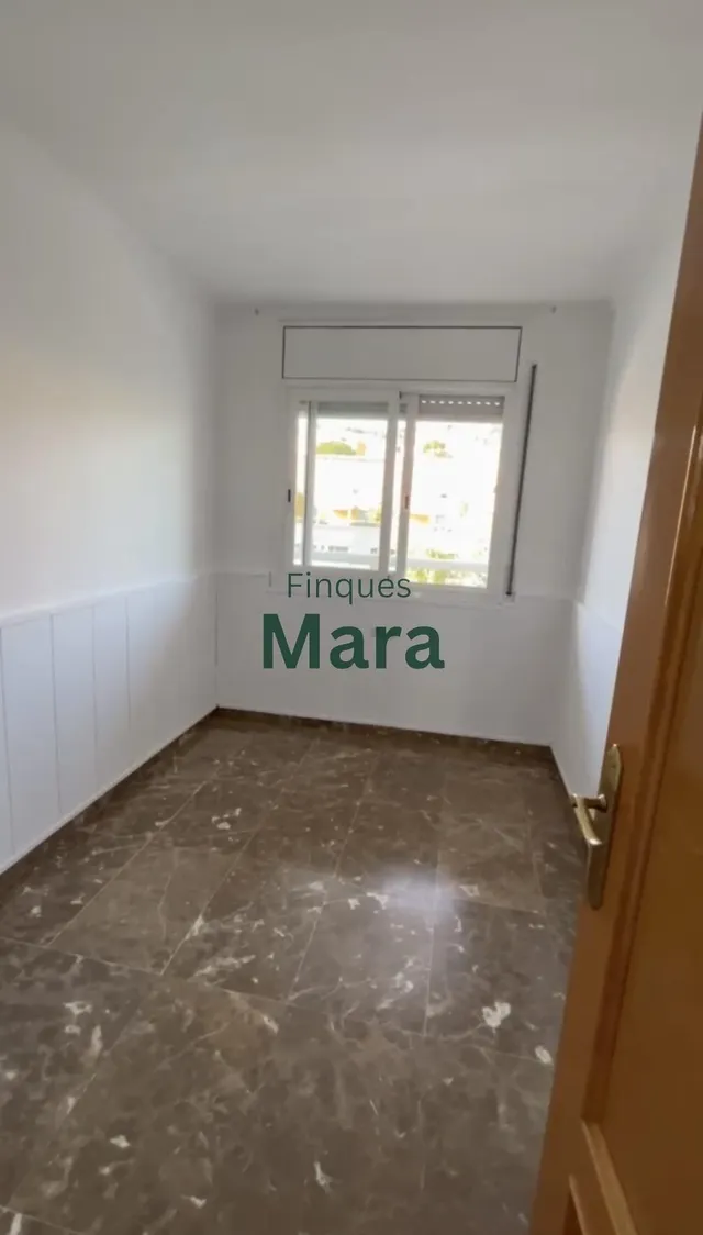 ¡¡¡ÁTICO DUPLEX AMPLIO, LUMINOSO Y CON UNAS VISTAS QUE TE VAN A SORPRENDER!!! — 31