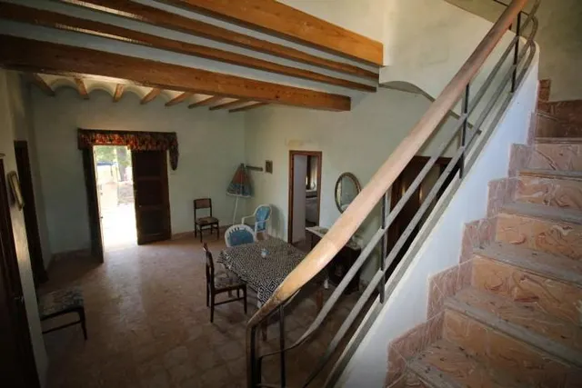 IMPRESIONANTE FINCA DE 30 HECTÁREAS CON TERRENO CULTIVABLE Y VISTAS PANORÁMICAS A VILLENA — 16