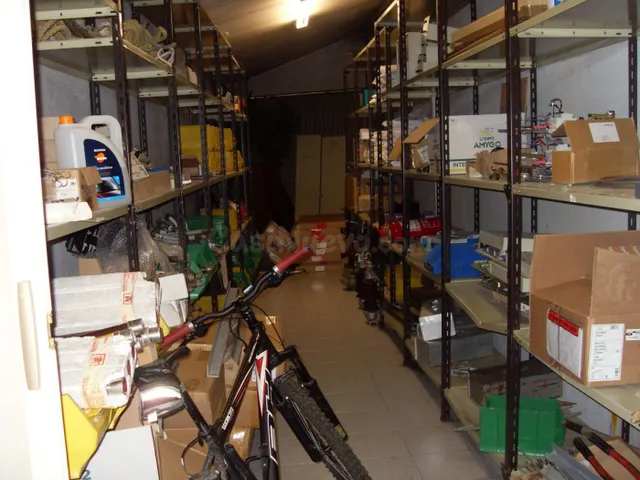 Local comercial 2 habitaciones en venta - Aguilar de Campoo — 2