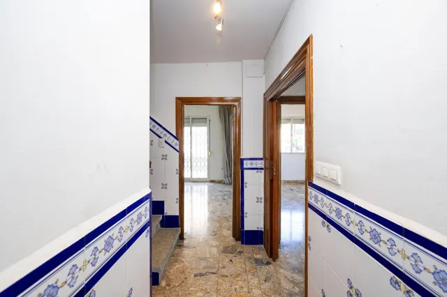 Edificio con gran potencial de desarrollo residencial en Zaidín – Granada — 26