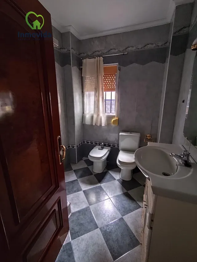 Amplia Casa en Cañero, Córdoba - Oportunidad Única por €240.000 — 11