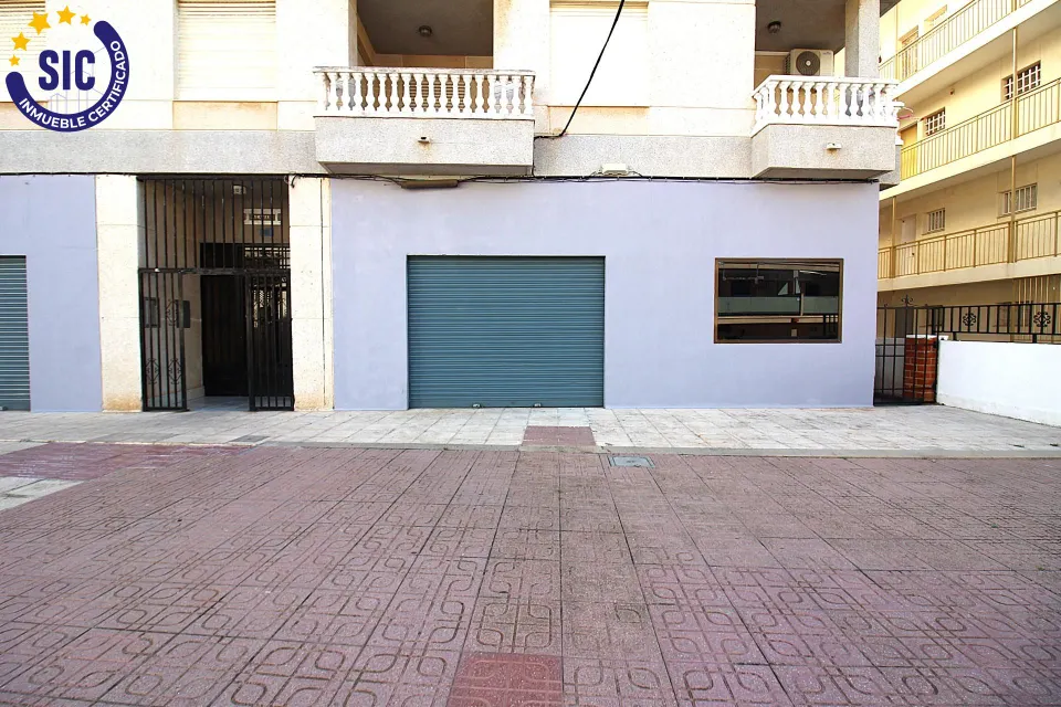Local comercial zona de playa de La Concha