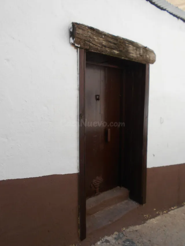 SE VENDE GARAJE Y BODEGA EN SAN MIGUEL - foto 4