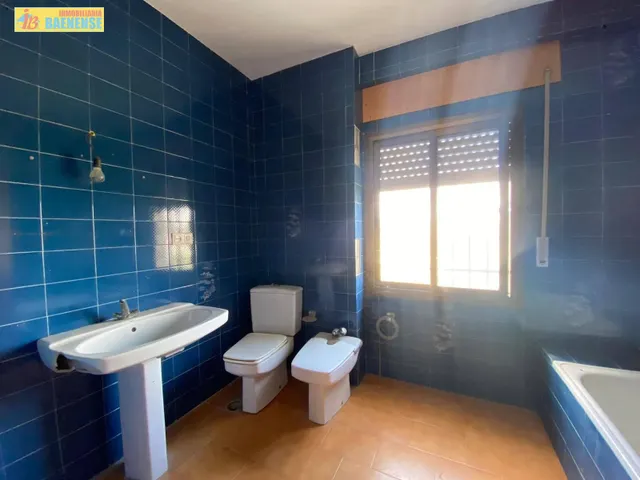 Chalet en venta — 21