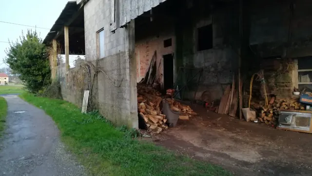TERRENO Y EDIFICIO EN VENTA — 17