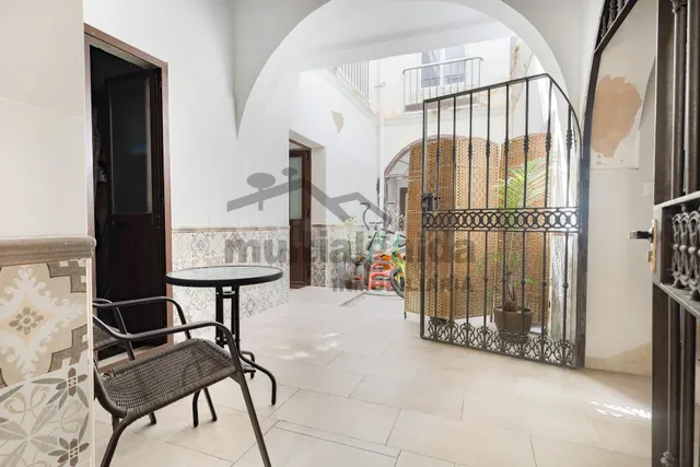 VIVIENDA EN CASA HISTÓRICA REHABILITADA EN PLENO BARRIO ALTO