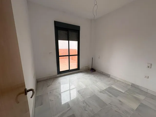 Dúplex en zona de Los Salesianos con 4 habitaciones a estrenar — 17
