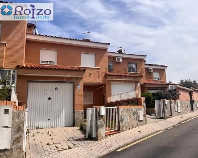 Chalet 4 habitaciones en venta - Castilla la mancha - foto 2