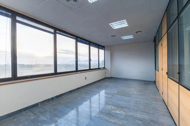 OFICINAS EN PUERTO  DE SAGUNTO — 8