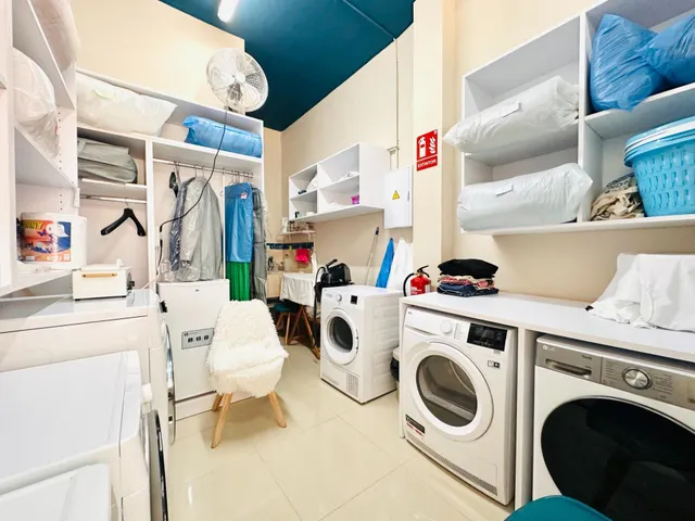 LOCAL 60 M2 JUNTO A ALCAMPO – 2 ESPACIOS INDEPENDIENTES – 1 ALQUILADO — 8