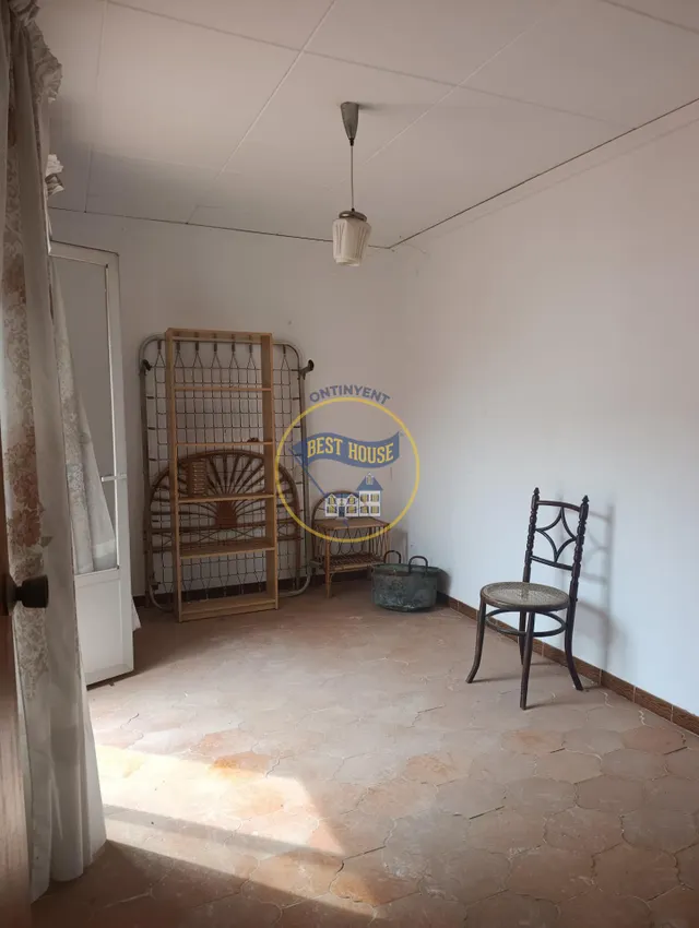 Oportunidad amplia casa de pueblo en Montesa para reformar a tu gusto — 43