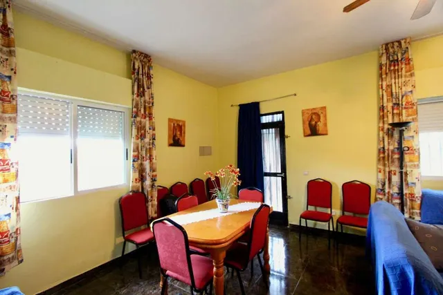 Villa 6 habitaciones 140m² en venta - Cañadas de San Pedro — 6
