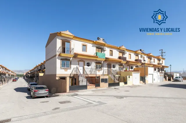 ¡Casa pareada con patio privado en Cijuela! Granada — 27