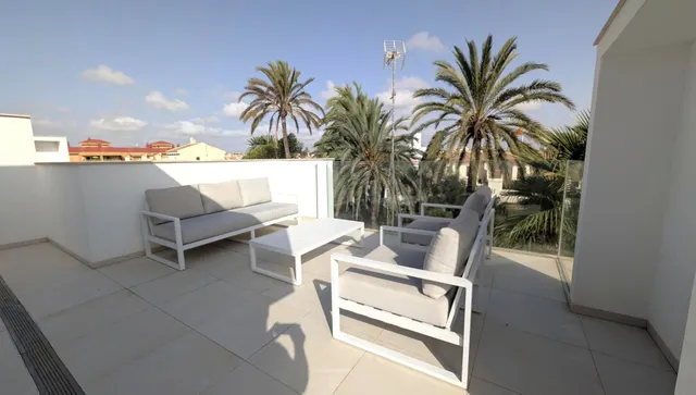 Villa 4 habitaciones 160m² en venta - Centro — 45