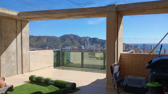 Apartamento de esquina con 2 terrazas 100m2 +16m2 y vistas espectaculares al mar y Benidorm. — 35