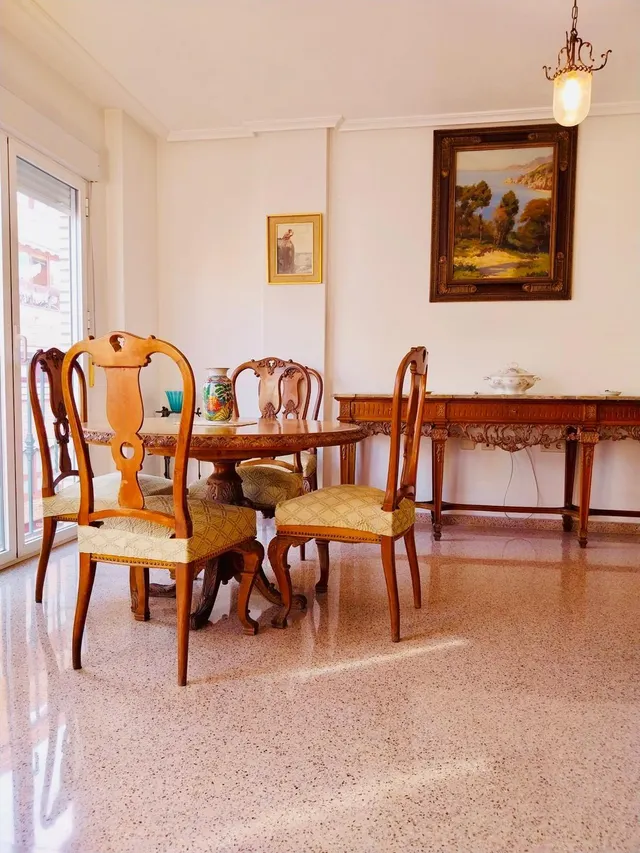Piso de gran tamaño y excelentes calidades en pleno centro de Almoradí. — 8