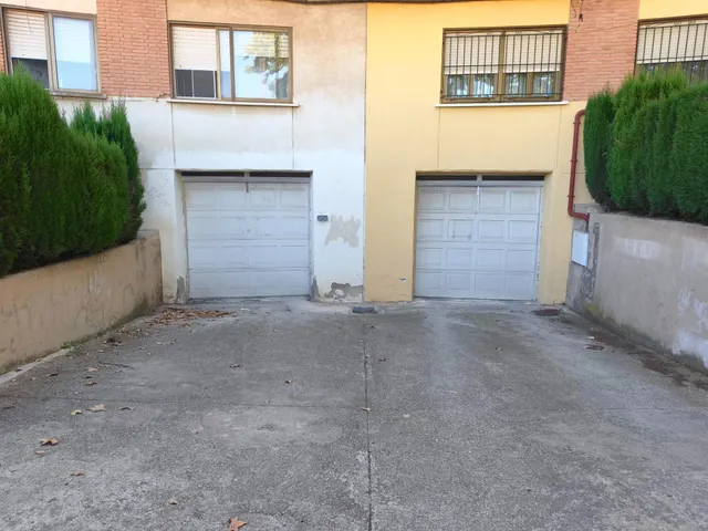 VIVIENDA CON GARAJE Y TRASTERO EN BARRIO DE SAN ROQUE — 18