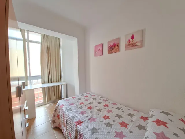 Se vende piso en el zapillo 3 habitaciones a 100 metros de la playa — 13