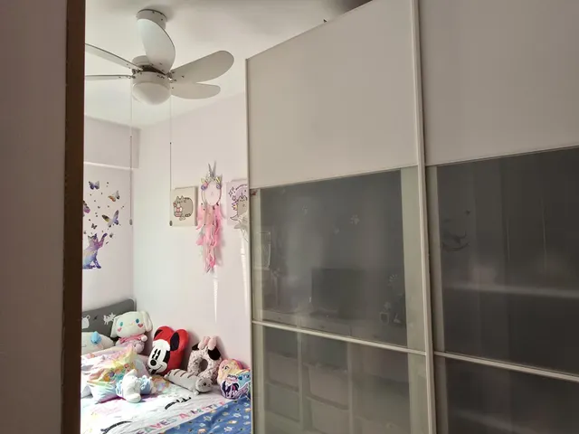 Piso reformado , 3 habitaciones zona de Barrio de Ventas — 23
