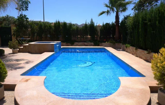 Villa 12 habitaciones 207m² en venta - Alfaz del PI Pueblo-U - foto 3