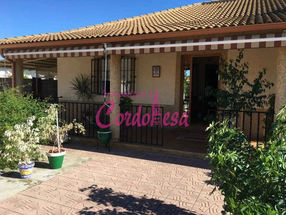 MAGNIFICO CASA CON TERRRENO EN ALCOLEA!!