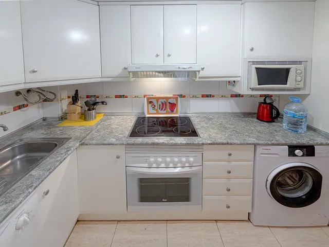 Parquemar! Exclusivo y Único, apartamento tipo bungalow con Colosal Terraza privada en urbanización privilegiada con preciosa piscina comunitaria (400 mts playa) — 21