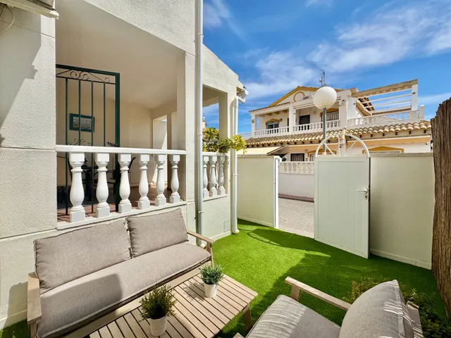 Casa 3 habitaciones 90m² en venta - Lomas de Cabo Roig — 33