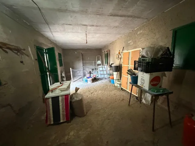 CASA CON PATIO EN TORREMOCHA — 24