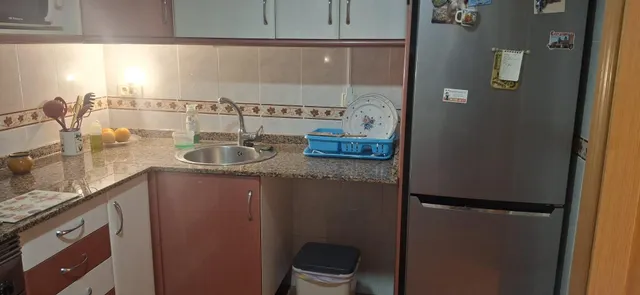PISO DE TRES DORMITORIOS Y DOS BAÑOS A 300 METROS DE LA PLAYA — 7