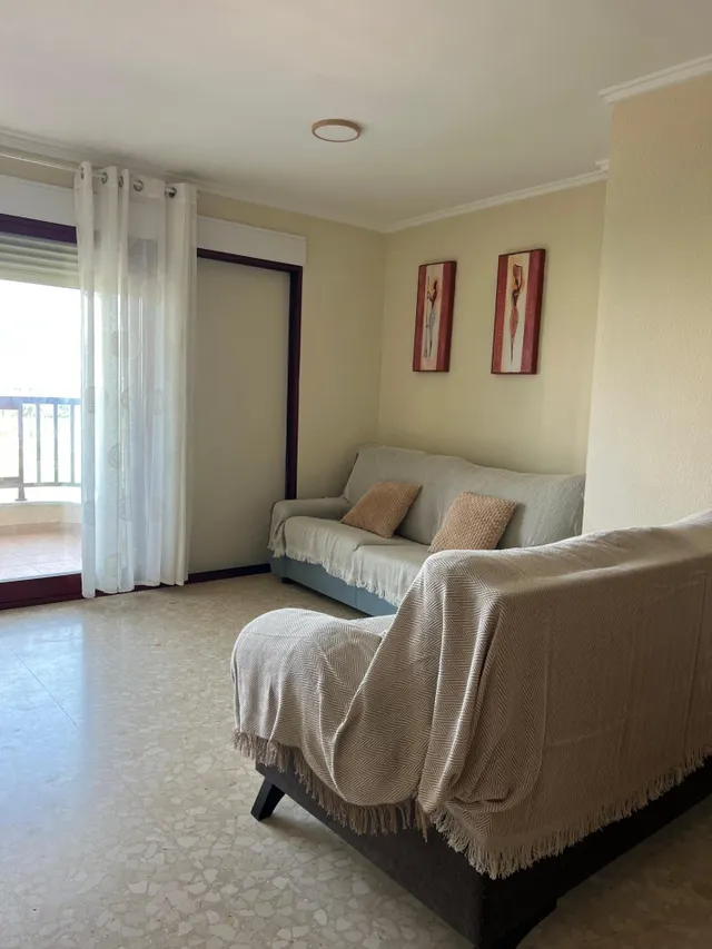 APARTAMENTO  ALQUILER TEMPORAL HASTA EL 30 DE JUNIO — 16