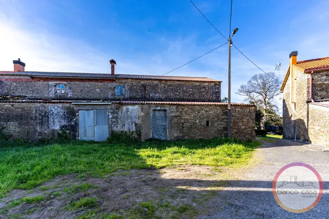 CASA para REFORMAR + TERRENO POR 76.900 € en LARACHA (A Coru - foto 2