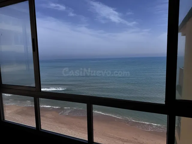 APARTAMENTO 1ª LINEA DE PLAYA.- FRONTAL - foto 2