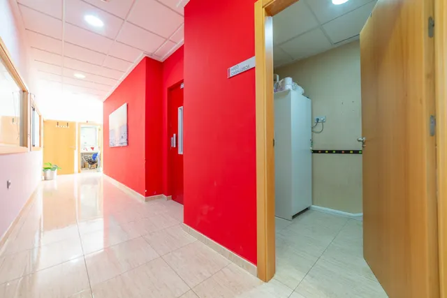 Local comercial 306m² en venta - Centro urbano — 9