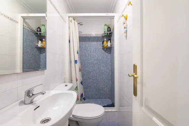 Te presentamos tu nueva casa en el centro: ascensor, 3 habitaciones (con posibilidad de 4), 2 baños, trastero.... y excelentes calidades!!!! — 25