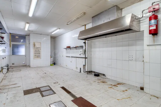 CASA PARA REHABILITAR EN SARRIÀ DE TER - foto 5