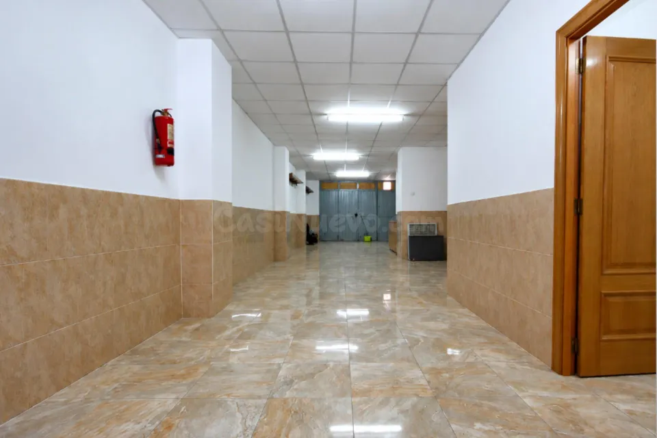 BAJO EN VENTA EN TORRENT – 81 m2, REFORMADO, A PIE DE CALLE Y CON MÚLTIPLES POSIBILIDADES