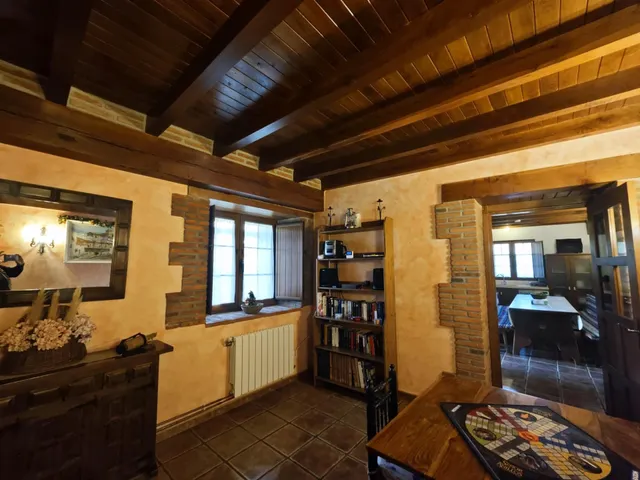 CASA PAREADA CON JARDÍN EN CIEZA — 7