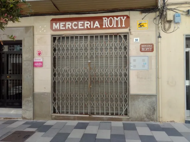 LOCAL COMERCIAL EN EL CENTRO DE EL EJIDO - foto 5