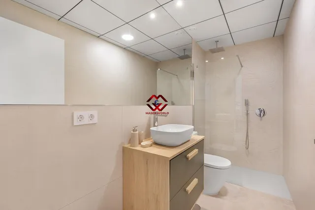 Complejo residencial de nueva construcción cerca de Serena Golf y el Mar Menor en Los Alcázares — 38