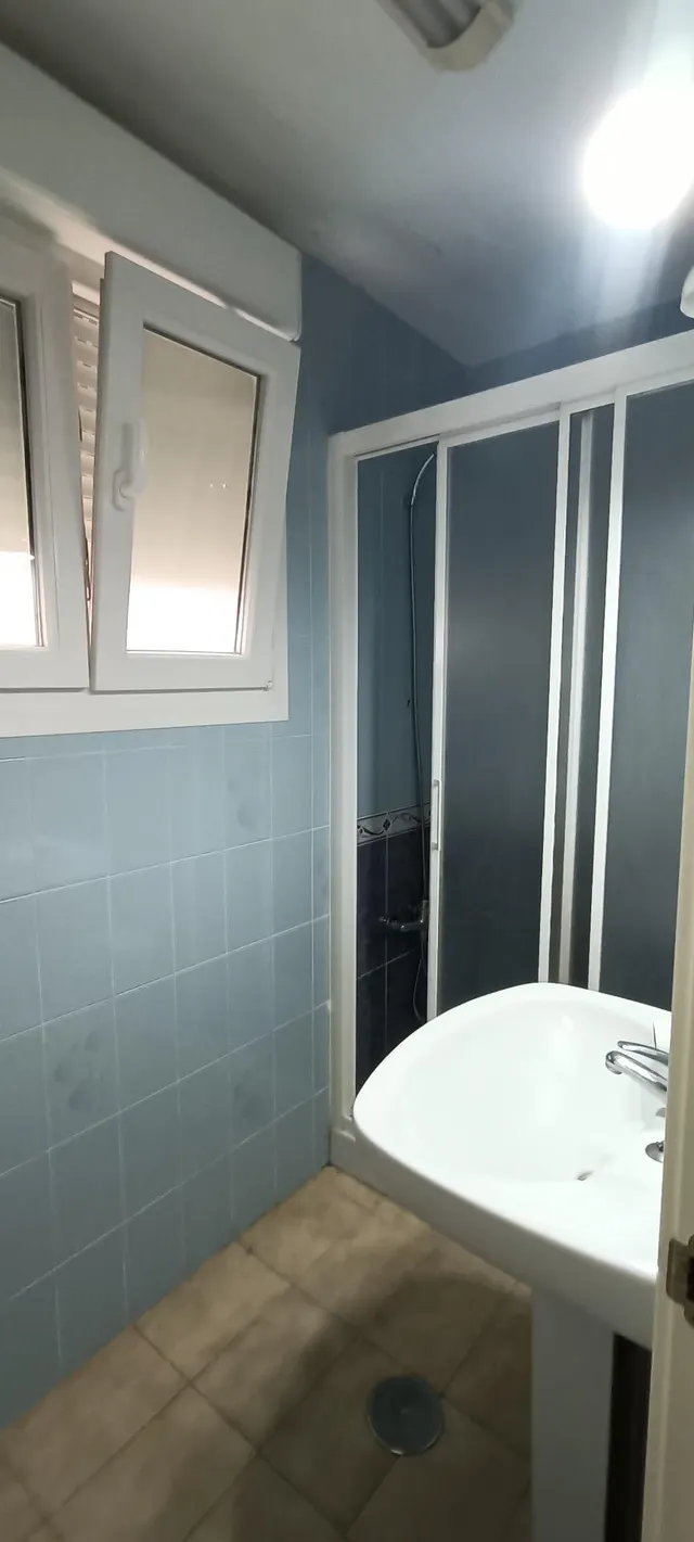 PISO 3 habitaciones EN EL CENTRO DE BENIDORM CON TERRAZA — 8