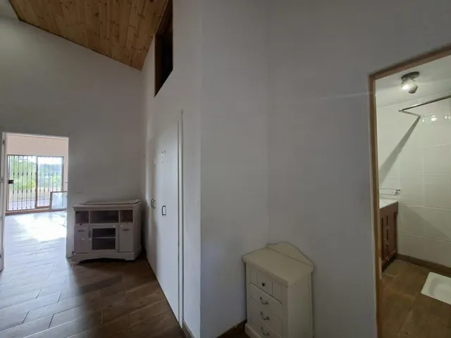 Chalet en montserrat: amplitud, comodidad y posibilidades para crear tu nuevo hogar — 9